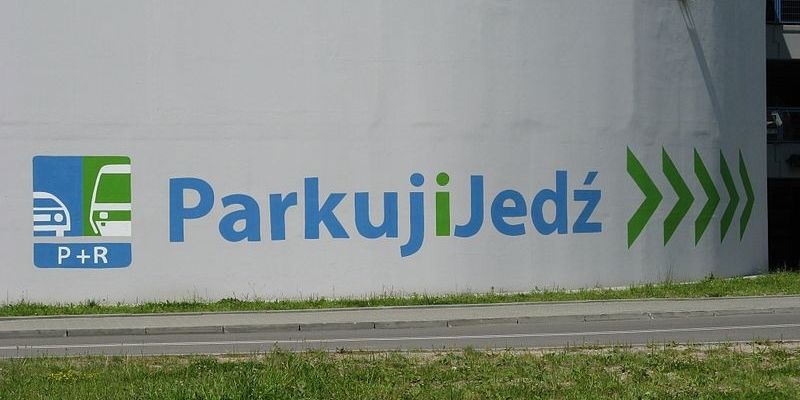 Kto zaprojektuje i zbuduje parking P+R na Żeraniu?