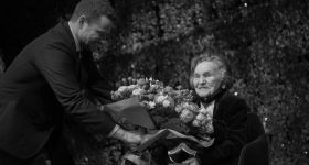 Ostatnie pożegnanie Wandy Traczyk-Stawskiej: Mieszkańcy stolicy oddadzą hołd legendarnej na Placu Krasińskich