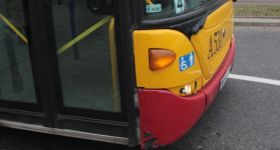 Awaria na ul. Szeligowskiej. Zmiana trasy autobusów linii 743