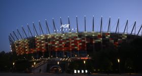Zmiany w organizacji ruchu: kibice zmierzają na PGE Narodowy na mecz Polska-Rumunia
