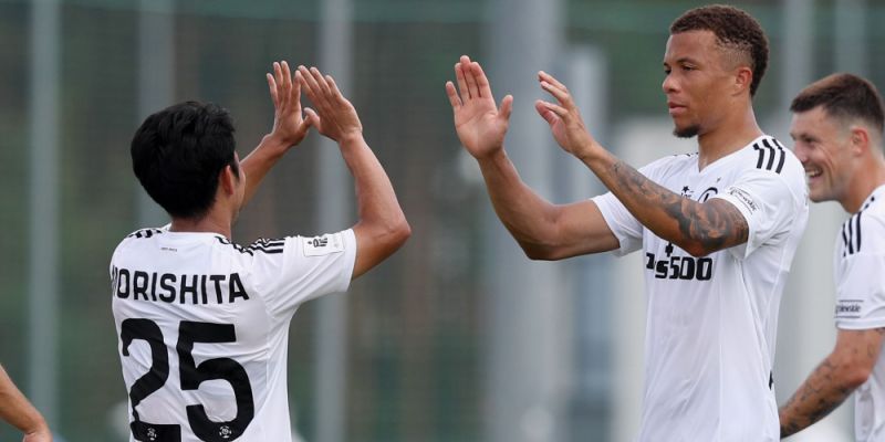Legia wygrała z Widzewem