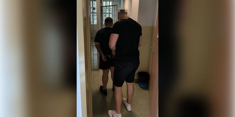 Ojciec i syn we wspólnym biznesie narkotykowym. Grozi im kara do 10 lat pozbawienia wolności