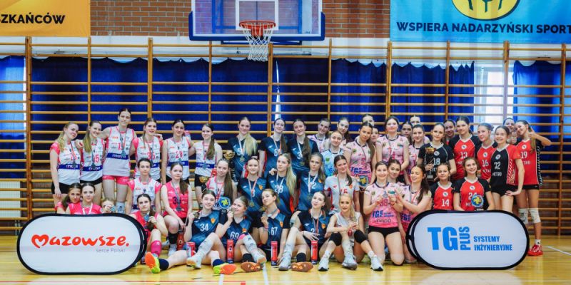 Warszawskie kluby wygrywają w Nadarzynie