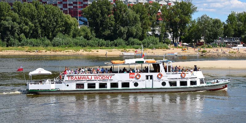 Więcej kursów Tramwaju Wodnego  z przewodnikiem