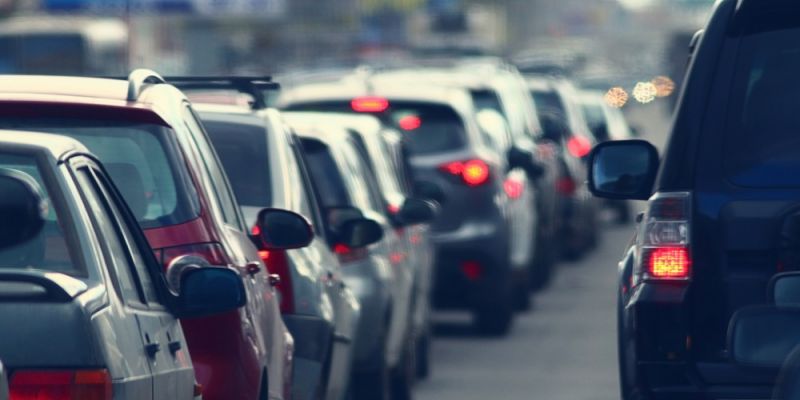 Dziki parking na Bielanach