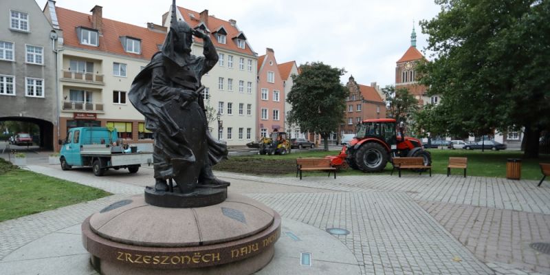 Gdańsk. Pięknieje skwer przy Szerokiej. Będzie plac zabaw