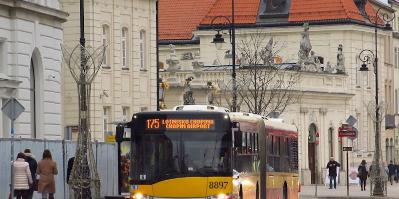 Weekend z iluminacją. Będą utrudnienia w komunikacji.