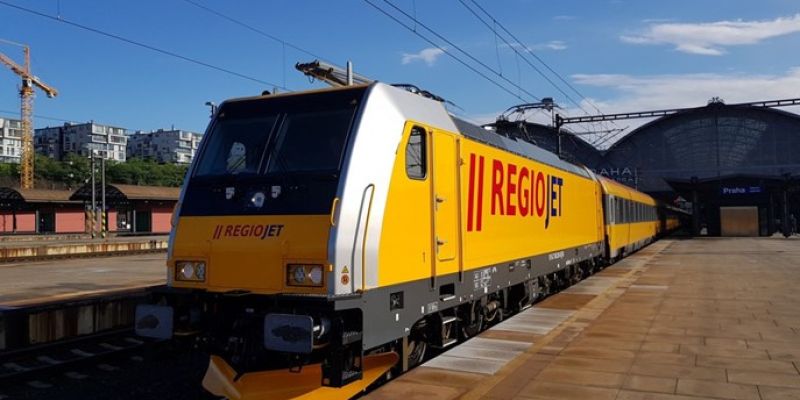 RegioJet wkracza na polskie tory: Nowe połączenie Kraków-Warszawa