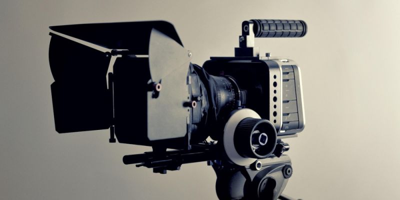 Przegląd filmów i wystawa - jak Ursynów będzie świętował 100. rocznicę urodzin Wojciecha Jerzego Hasa?