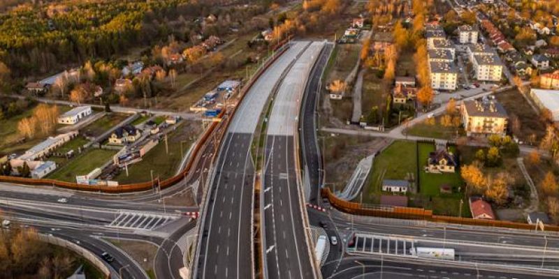 Budowa Wschodniej Obwodnicy Warszawy wciąż się oddala