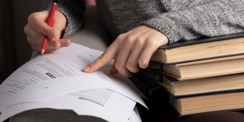 Podwyżki czesnego pod lupą UOKiK – zarzuty dla SWPS i Politechniki Lubelskiej