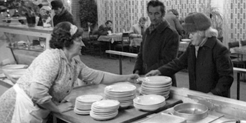 O warszawskiej gastronomii – film z cyklu „Niematerialna Warszawa"