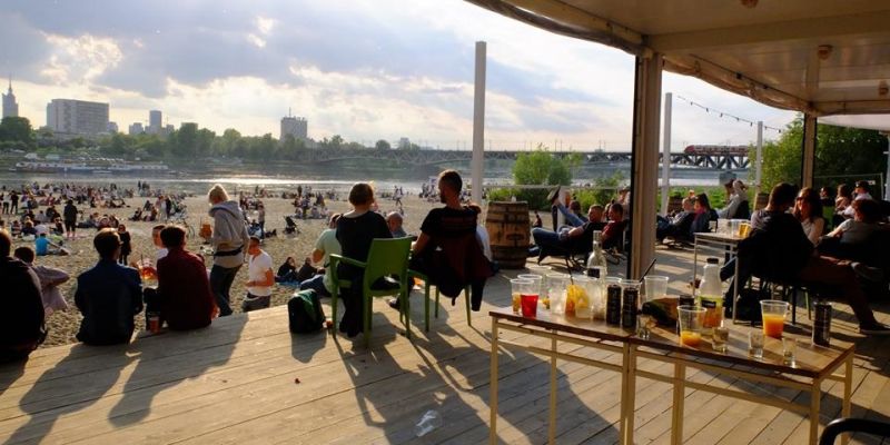 Klubokawiarnie zapraszają nad Wisłę