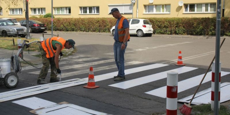 Bielany malują bezpieczną drogę do szkoły