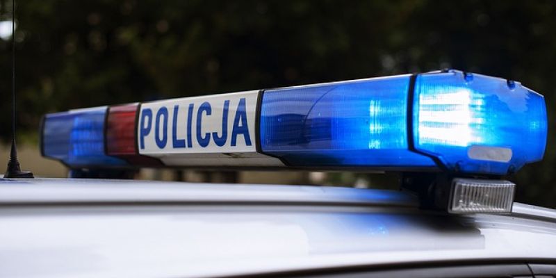 Recydywista zatrzymany po próbie włamania do plebanii. Przegonił go proboszcz