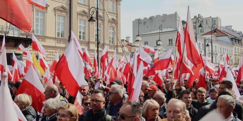 Majówka pełna wydarzeń – zmiany w ruchu i parkowaniu