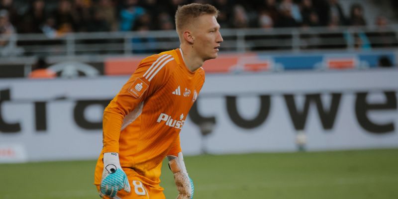 Dwa gole Rajovicia. Legia wywozi punkty ze Szczecina