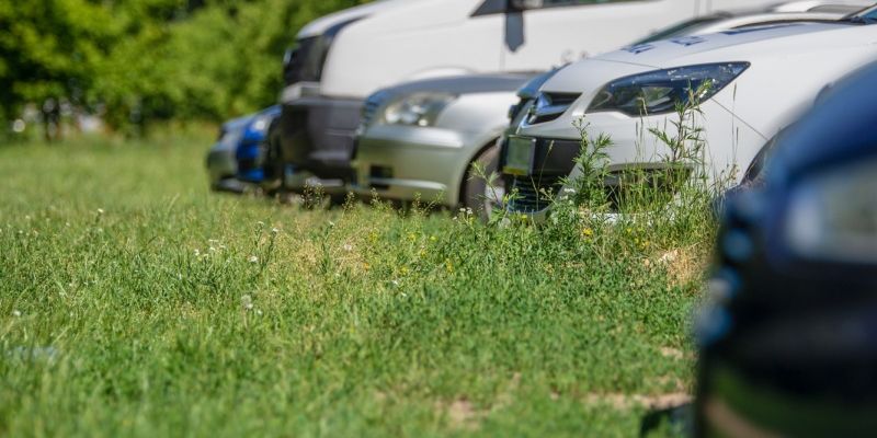 To nie parking, to nasz park. Warszawiacy, dogadajmy się!