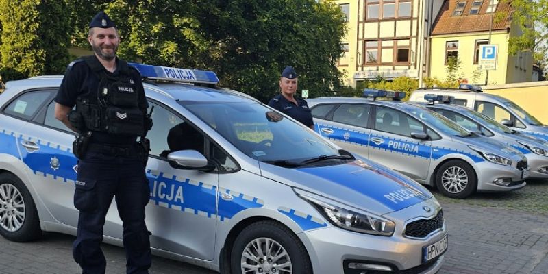 Płakała i wołała o pomoc. Policjanci weszli przez balkon