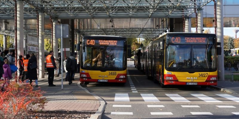 Warszawski Transport Publiczny na Wszystkich Świętych – specjalne linie cmentarne 1 i 2 listopada