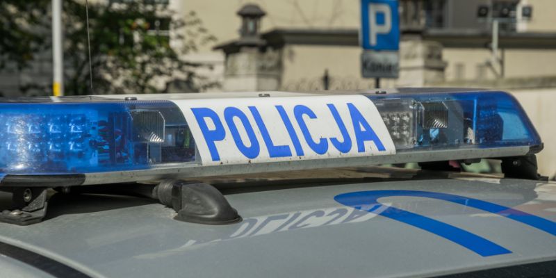 Znęcał się nad znajomym, następnie groził mu pozbawieniem życia