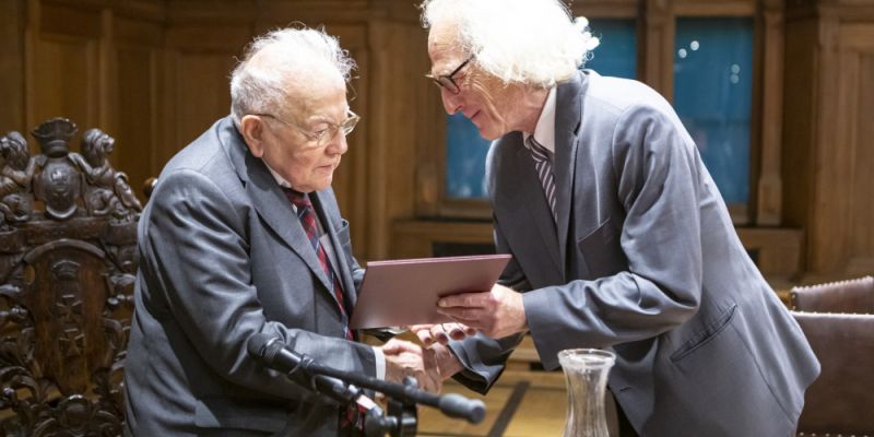 Gdańsk dziękuje profesorowi Andrzejowi Januszajtisowi. Jubileusz 95. urodzin fizyka, pianisty i radnego miasta