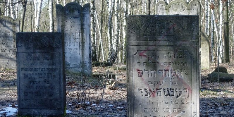 100 milionów na Cmentarz Żydowski