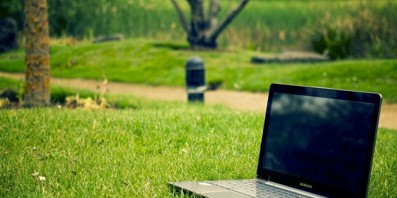 Nie przepłacaj za internet. Różnice nawet do kilkuset złotych
