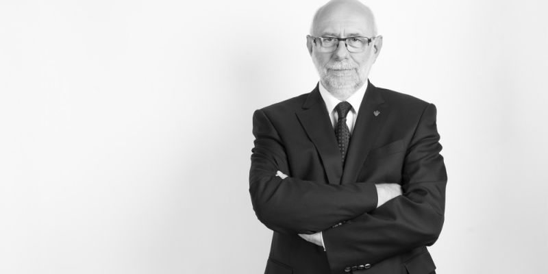 Nie żyje prof. Jan Szmidt, były Rektor Politechniki Warszawskiej