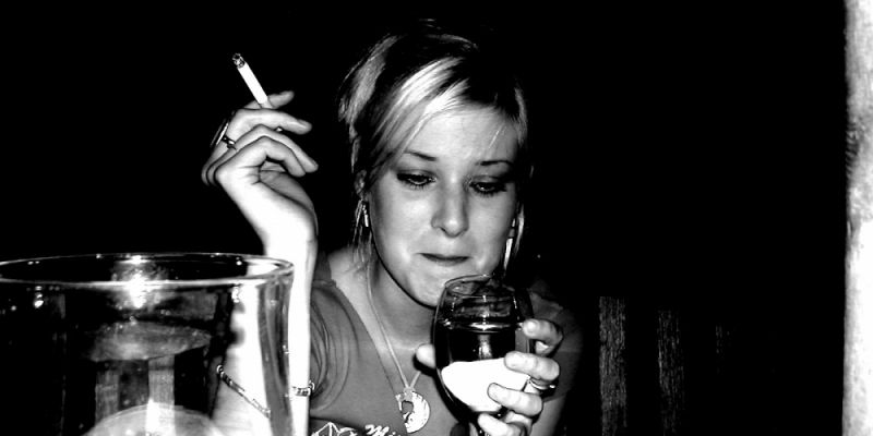 Sprawowała opiekę nad trójką własnych dzieci mając 2 promile alkoholu w organizmie.