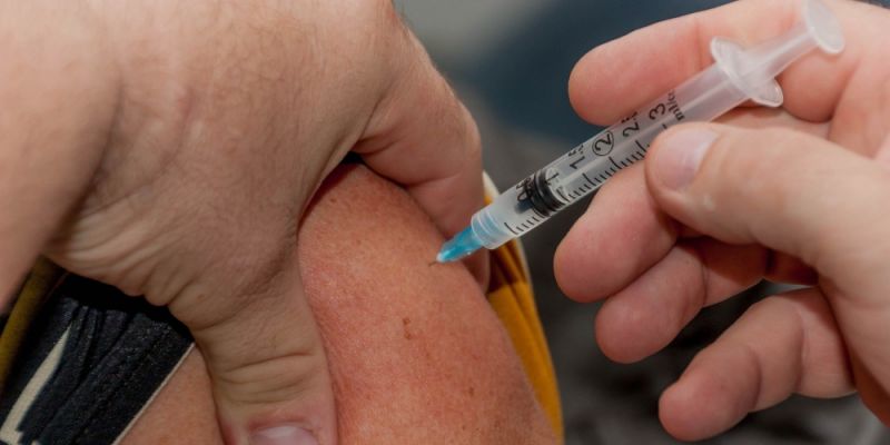 Rząd uruchomił zapisy na szczepienia nawet dla 40-latków