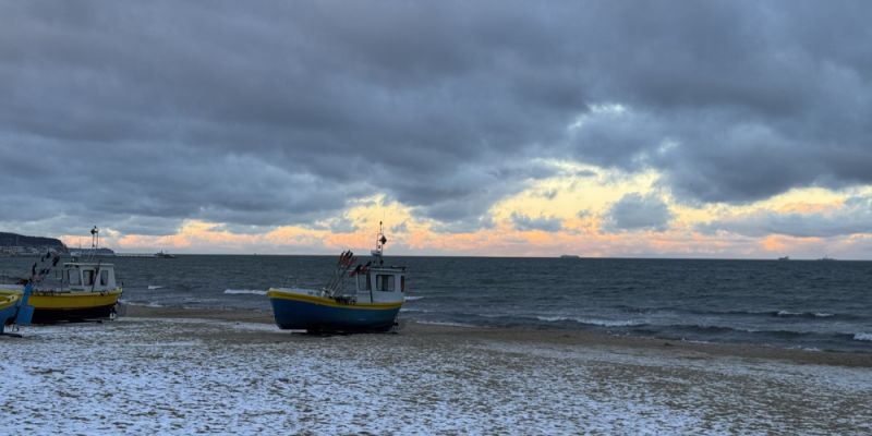 Sinice w trzech kąpieliskach w Trójmieście