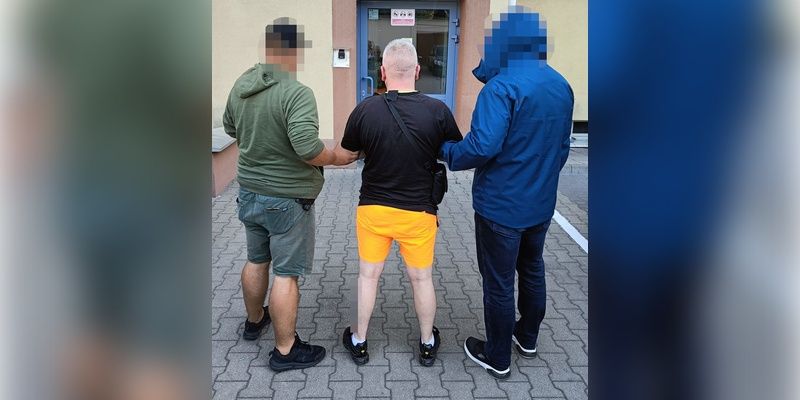 Mężczyzna stracił ponad 46 tysięcy złotych - niebywałe oszustwo w sieci