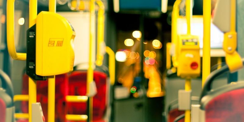 „Zimowe przystanki” – autobusy zatrzymują się częściej