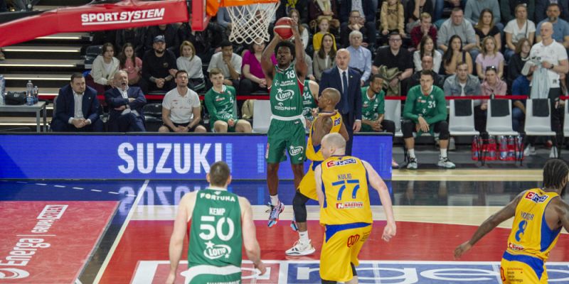 Legia Warszawa lepsza od mistrza Polski na jego terenie!