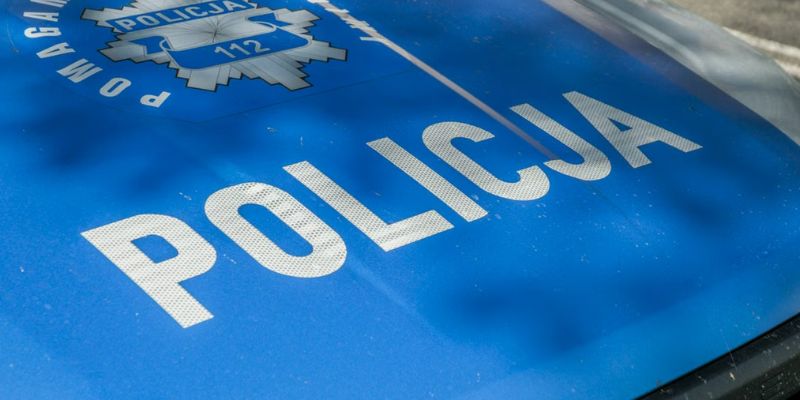 Mężczyzna zaatakował dwoje ludzi metalową rurką