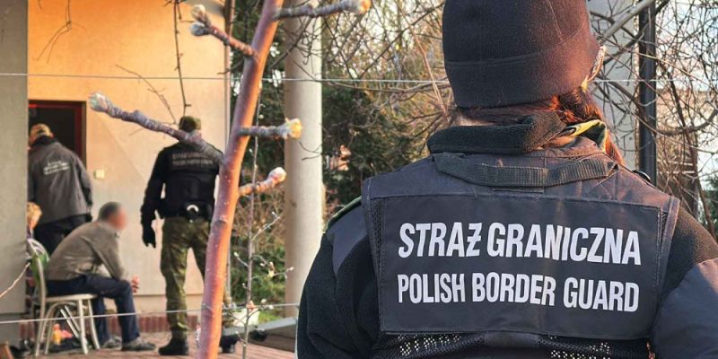 "Grupa przestępcza w strukturach powiatowego urzędu pracy". Chodzi o legalizowanie pobytu cudzoziemców