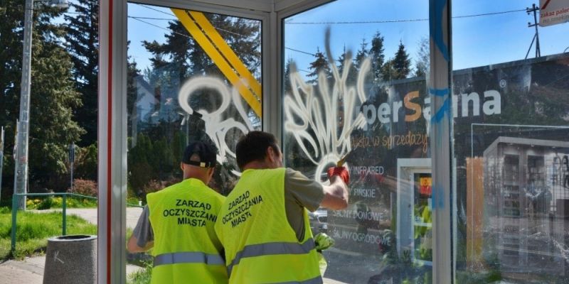 Podsumowanie 2021: Zadbane przystanki