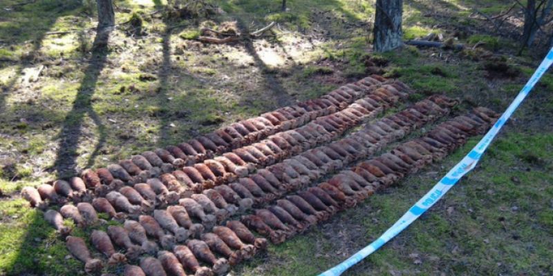 ZABEZPIECZONO 200 KILOGRAMÓW POCISKÓW, ZAWIERAJĄCYCH MATERIAŁY WYBUCHOWE