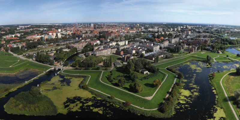 Ruszyły prace związane z zagospodarowaniem terenów wokół bastionów.