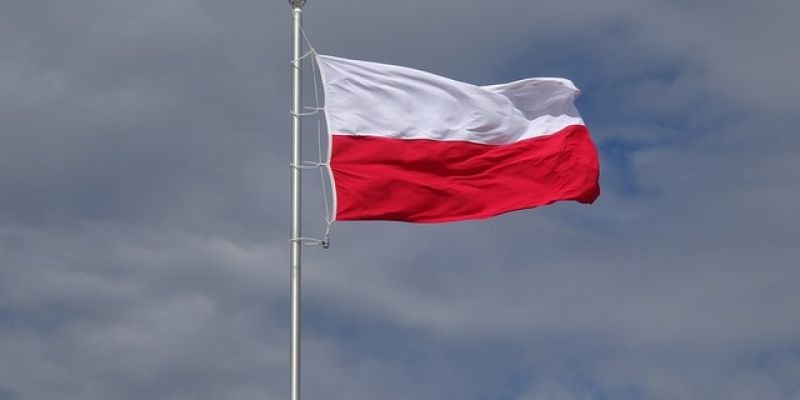 Niepodległa do hymnu! Dołącz do akcji!