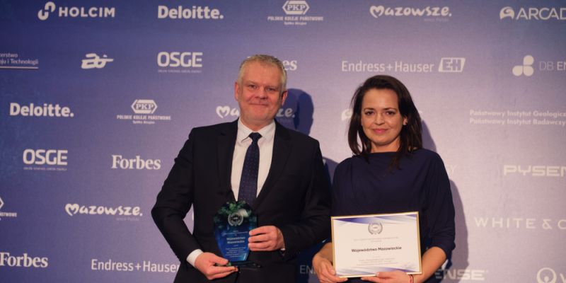 Lider Transformacji Energetycznej: Mazowsze docenione za projekt "Mazowsze bez smogu"