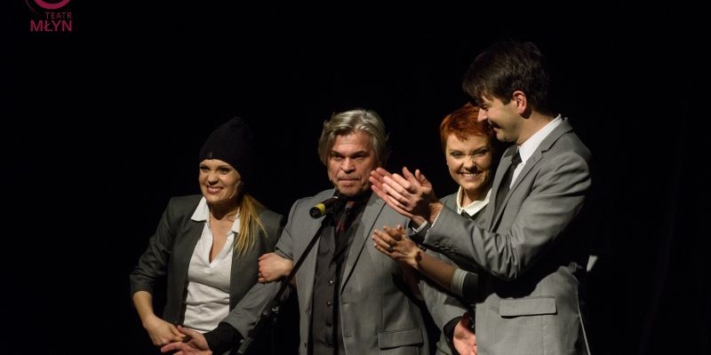 Rozwiązanie konkursu - wygraj podwójne zaproszenie do Teatru Młyn na spektakl pt. (MASKA)RADA GMINY!