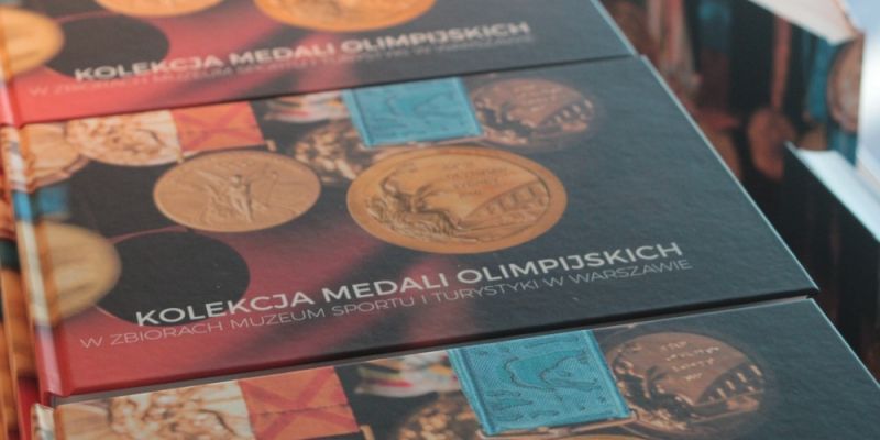 KOLEKCJA MEDALI OLIMPIJSKICH w zbiorach Muzeum Sportu i Turystyki w Warszawie