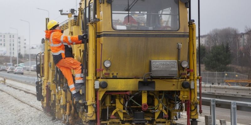 Jak powstaje linia tramwajowa na al. Pawła Adamowicza?