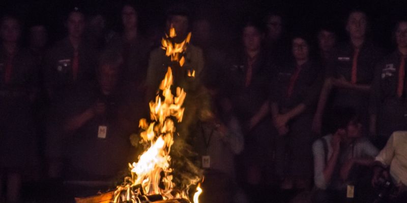 Rozpalenie płomienia na Kopcu Powstania Warszawskiego