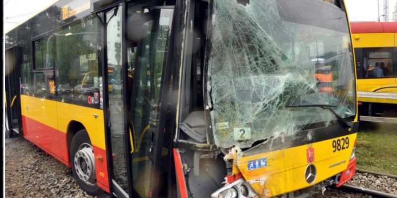 Policja wyjaśnia przyczyny wczorajszego wypadku na Rondzie Wiatraczna