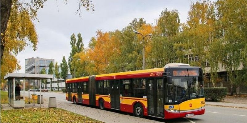 Co dalej z autobusami linii 136?