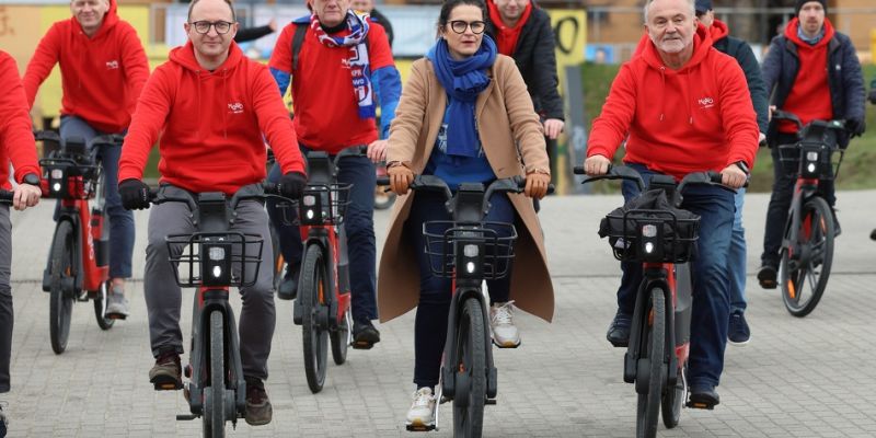 Włodarze Trójmiasta przesiedli się na rowery