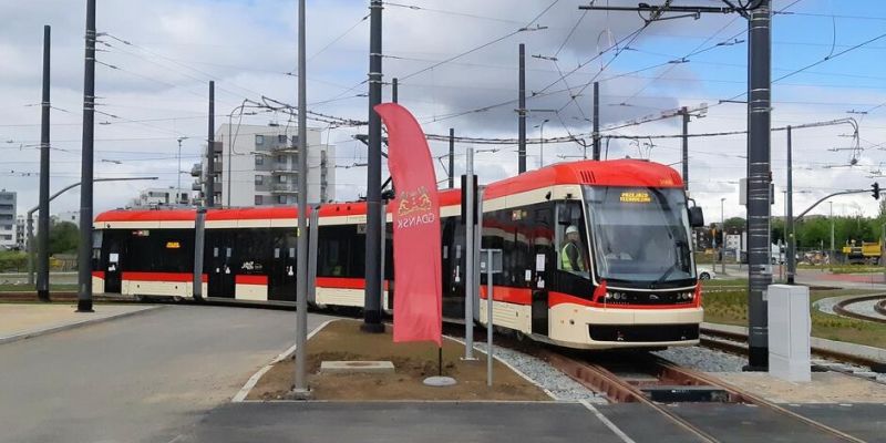 Uwaga! Przebudowa al. Hallera. Blisko dwa tygodnie bez tramwajów